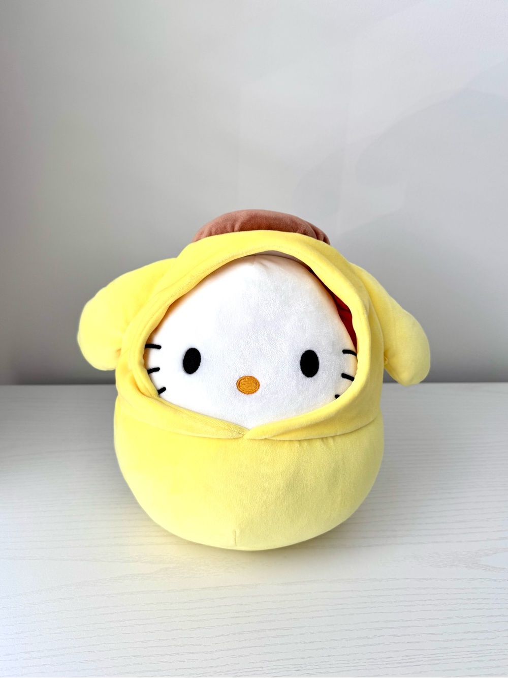 Squishmallows x Sanrio Hello Kitty in Pompompurin Costume 8” (2024)